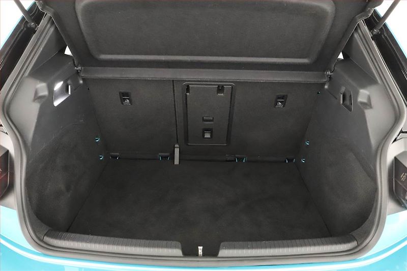Volkswagen ID.3 (2020) 1st (62 kWh), SoH 91% - fotka 21 z 24