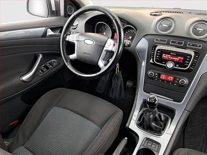 Ford Mondeo (2010) 1.6 i, po STK, v dobrém stavu - fotka 7 z 15