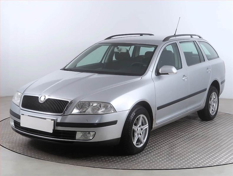 Škoda Octavia (2008) 1.9 TDI 4x4, 4X4, Tažné - fotka 2 z 14