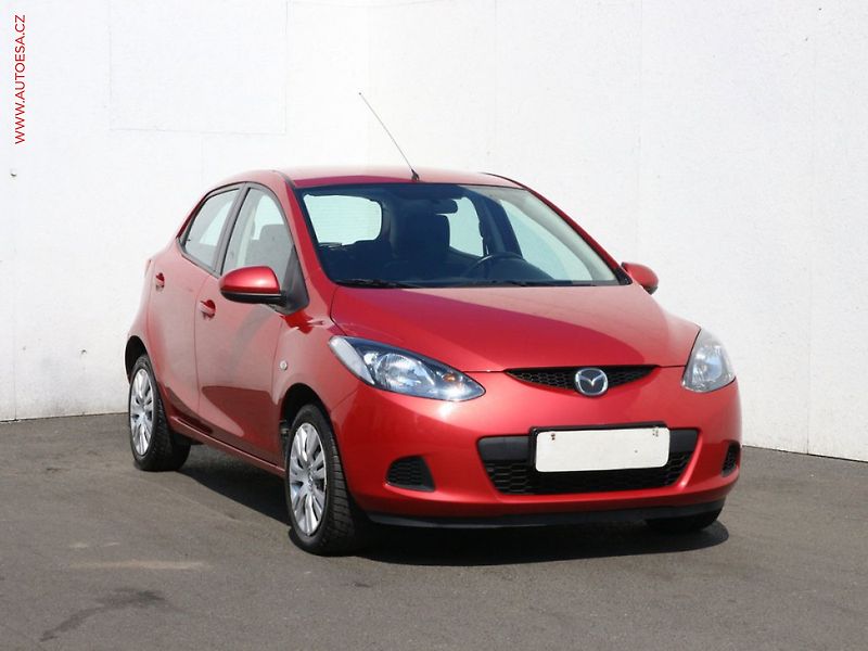 Mazda 2 (2009) 1.4i - fotka 1 z 3