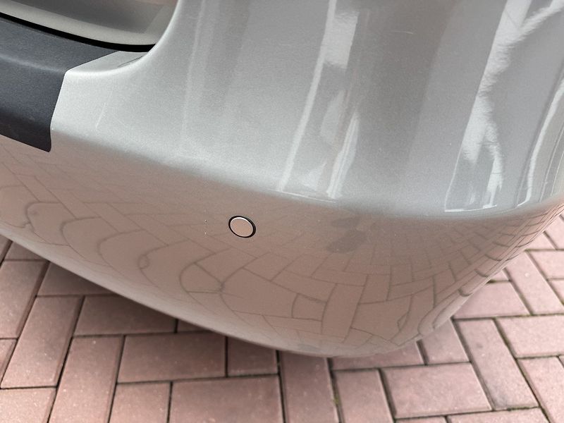 Škoda Fabia (2014) 1.2HTP Active Klima Tažné Z. - fotka 40 z 49