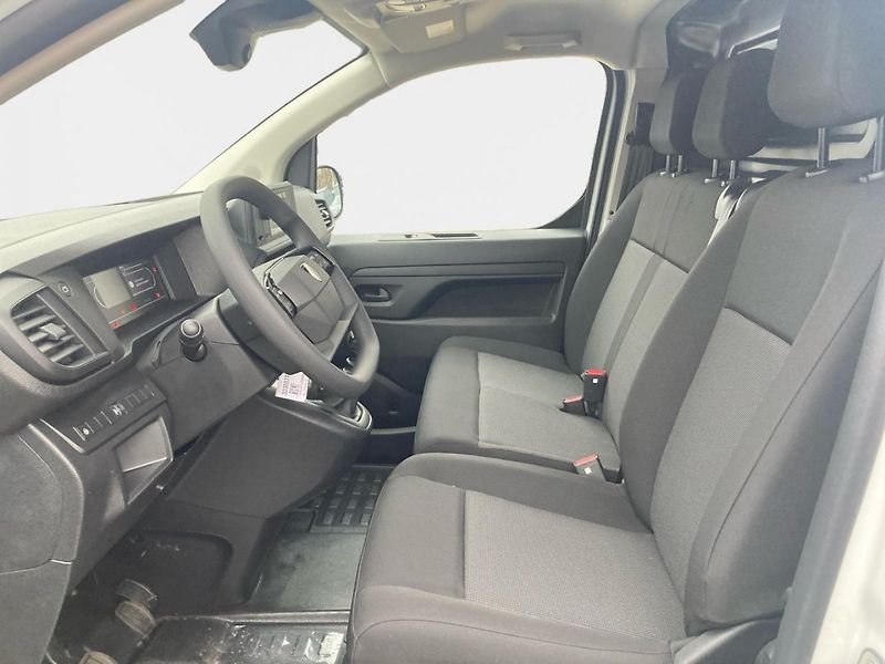 Peugeot Expert (2025) Furgon L3 2.2 BlueHDi 150 MAN6 - fotka 7 z 12