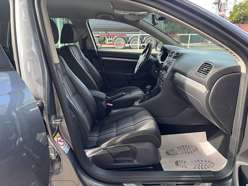 Volkswagen Golf 2.0TDi/2013/MATCH EDITION/2.M- - fotka 21 z 39