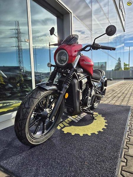 Moto Morini Calibro (2026) Custom 700 - fotka 10 z 17
