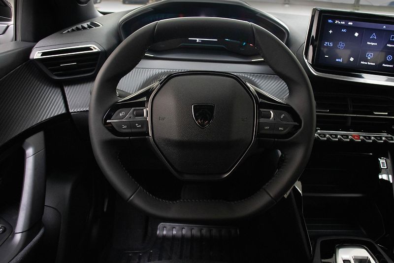Peugeot 2008 BUSINESS Hybrid 110 e-DCS6 - fotka 11 z 16