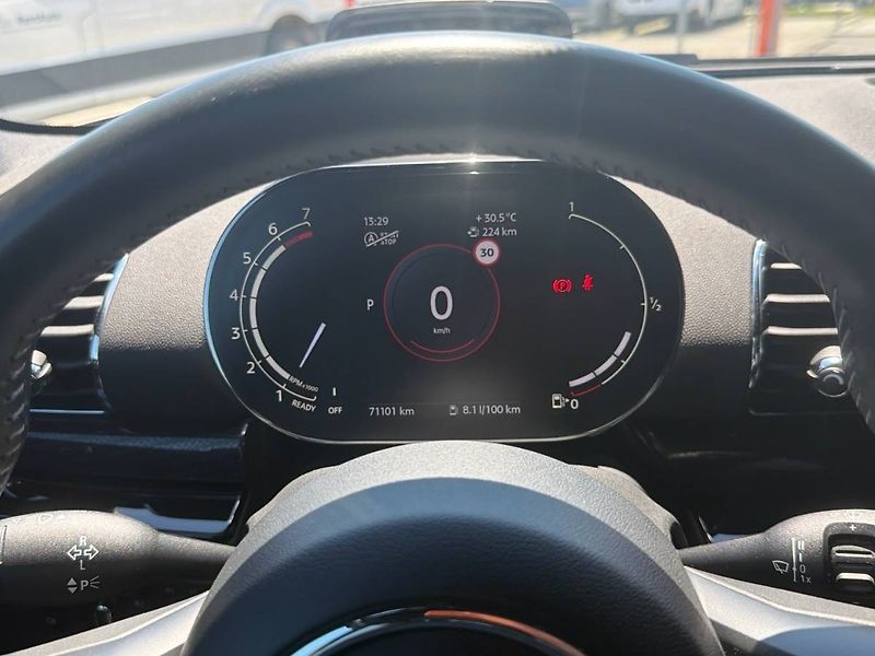 Mini Cooper (2021) CLUBMAN 2.0 Turbo S - fotka 28 z 29