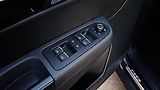 Volkswagen Sharan (2019) TDI 130kW 4Motion 7.míst-DPH - náhled 27