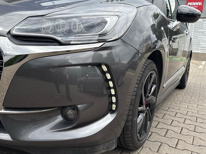 DS Automobiles DS3 (2018) Performance Line Sport EAT6 - fotka 34 z 46