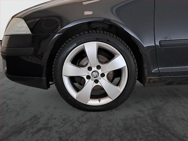 Škoda Octavia (2007) 1.9 TDI, po STK, Tažné - fotka 14 z 20