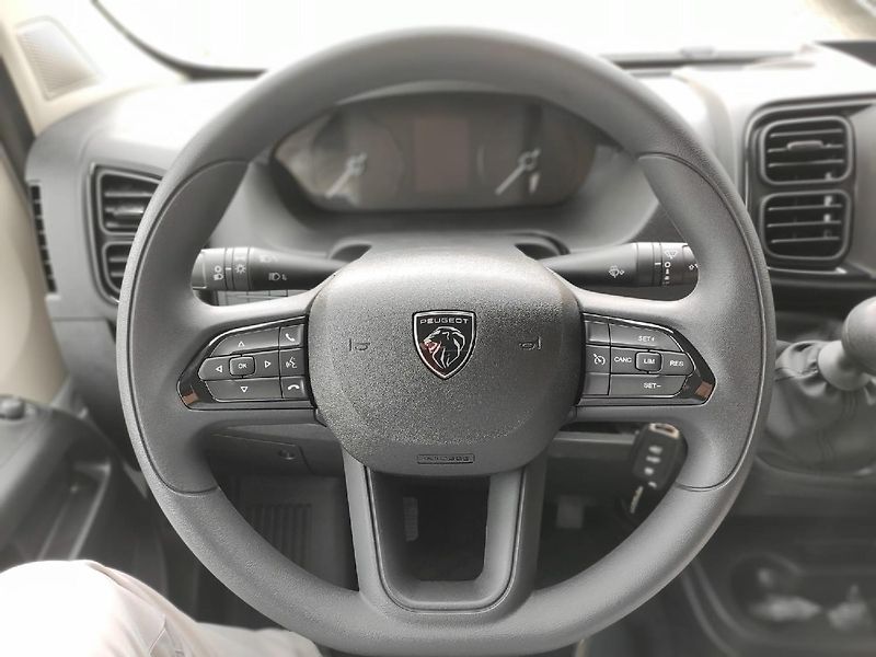 Peugeot Boxer (2026) 2.2HDI 120kMAN6 KAMERA REZERVA - fotka 14 z 29