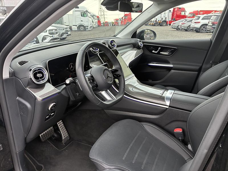 Mercedes-Benz GLC (2025) 220d 4MATIC - fotka 9 z 14
