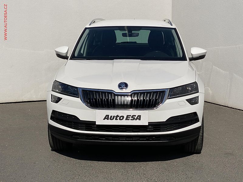 Škoda Karoq (2018) 2.0TDI 4x4, ČR, DSG, LED - fotka 2 z 19