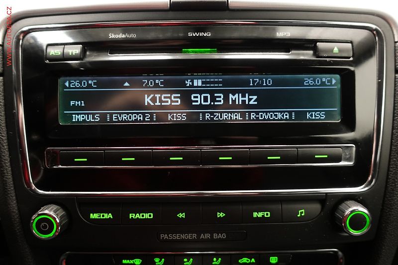 Škoda Superb (2011) 2.0TDi, DSG, bixen, TZ - fotka 14 z 21