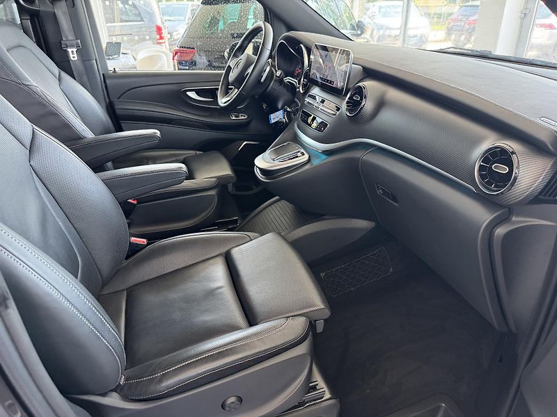 Mercedes-Benz Třídy V (2022) V300d 4M LREZERVACE - fotka 28 z 38