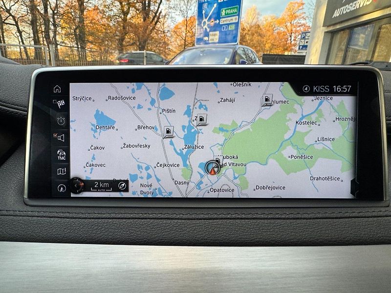 BMW X6 (2016) 3.0 xDrive, M Paket - fotka 24 z 42
