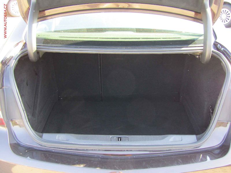Opel Astra (2014) 1.6i, ČR, servis.kniha - fotka 7 z 20