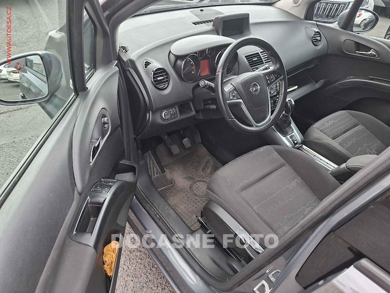 Opel Meriva (2015) 1.4i - fotka 3 z 3