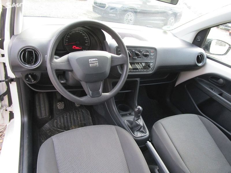 Seat Mii 1,0 - 44KW - NOVÁ STK+OLEJ - fotka 11 z 19