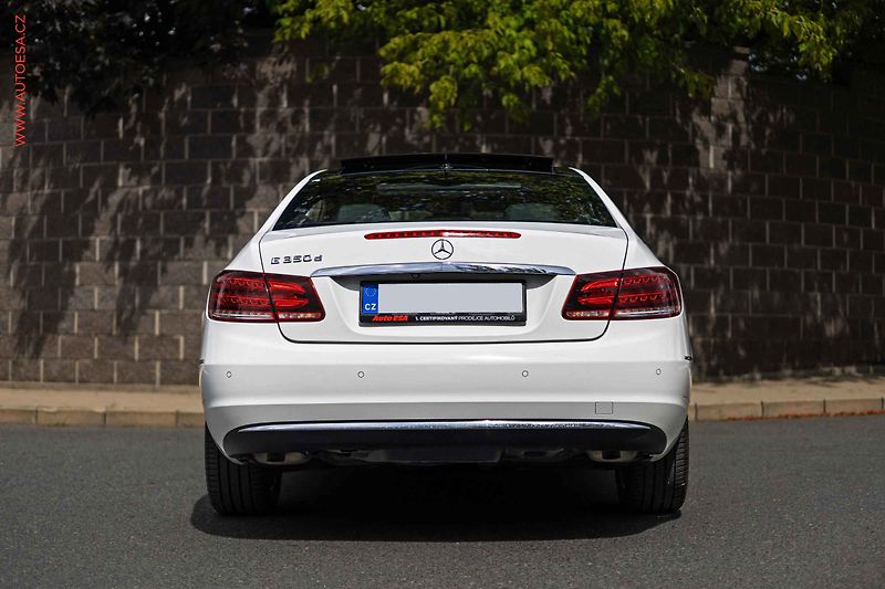 Mercedes-Benz Třídy E (2016) 3.0 d E 350 d, 1.maj,ČR - fotka 6 z 28
