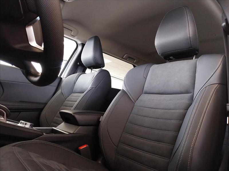 Mitsubishi Outlander (2026) 2.4 PHEV_  INTENSE - fotka 5 z 7