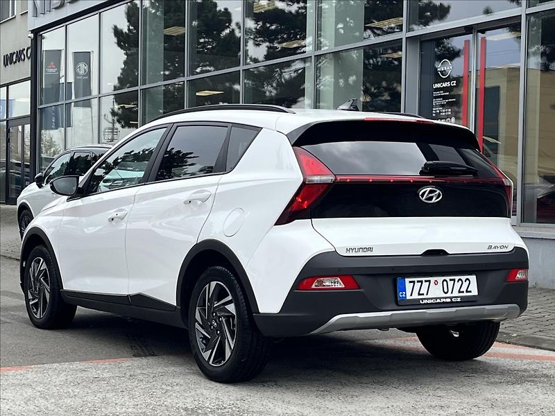 Hyundai Bayon 1,2 i  Play Plus - fotka 7 z 23