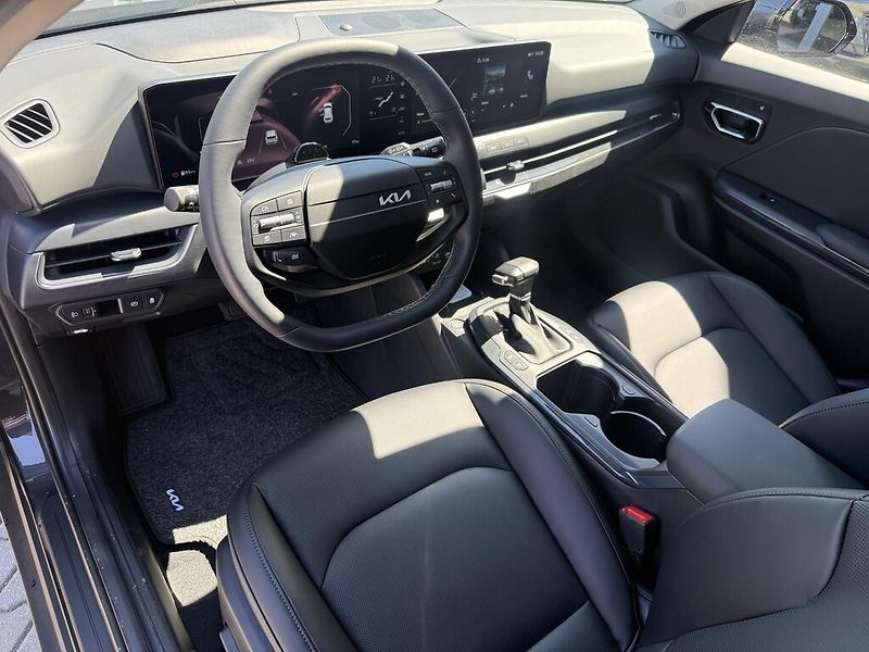 Kia K4 Sportswagon (2026) 1,6 T-GDi 7DCT 132 kW TOP - fotka 4 z 6