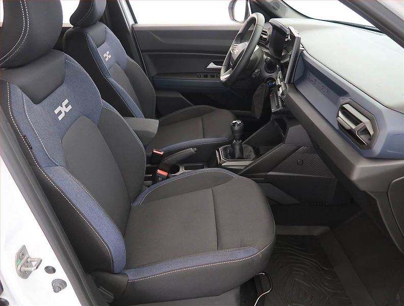 Dacia Duster (2025) 1.0 TCe - fotka 9 z 22