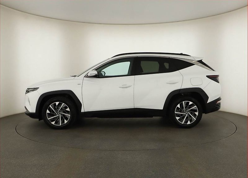 Hyundai Tucson (2021) 1.6 T-GDI 48V MHEV - fotka 3 z 14