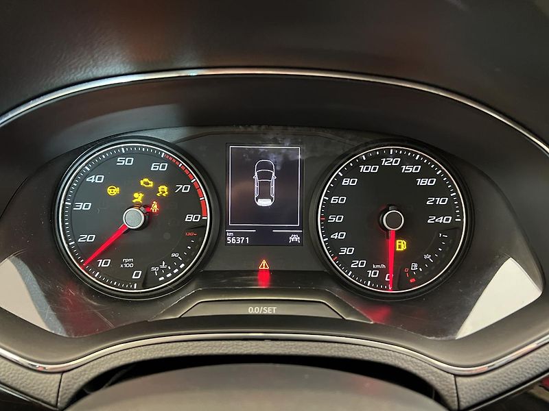 Seat Ibiza FR 1.0 TSi 85kW - fotka 10 z 14