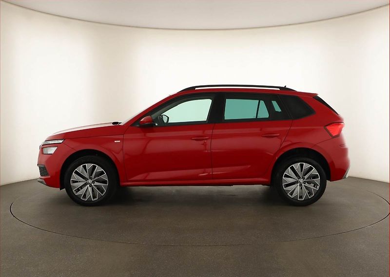 Škoda Kamiq (2022) 1.0 TSI, Serv.kniha, Tempomat - fotka 3 z 17