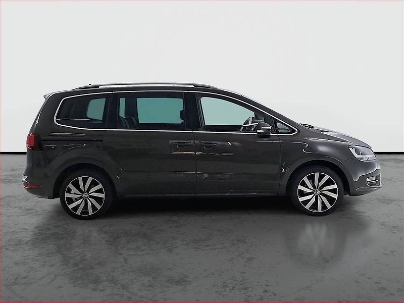 Volkswagen Sharan (2017) 2.0 TDI, 4X4, Automat - fotka 6 z 20