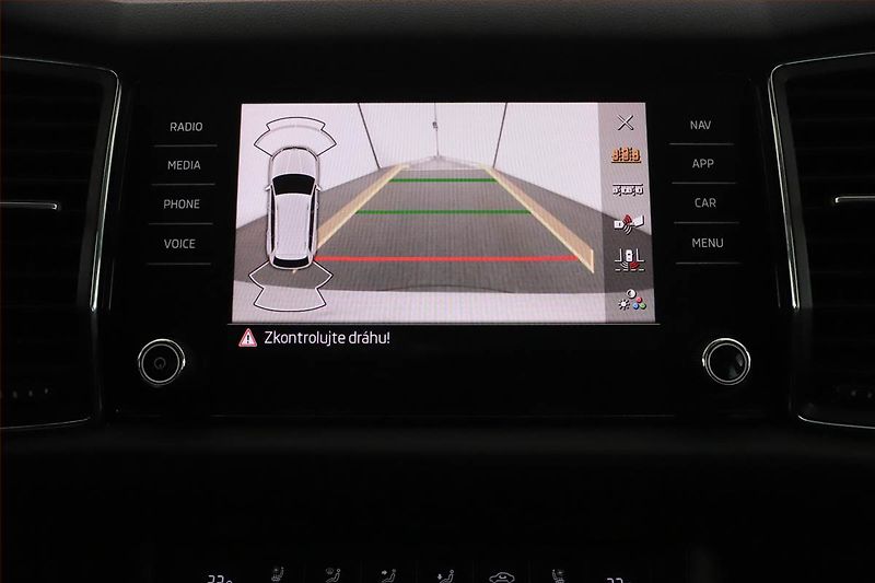 Škoda Kodiaq (2021) 2.0 TDI - fotka 30 z 31