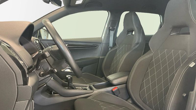 Škoda Karoq (2022) Sportline 1.5 TSI 110kW - fotka 12 z 33