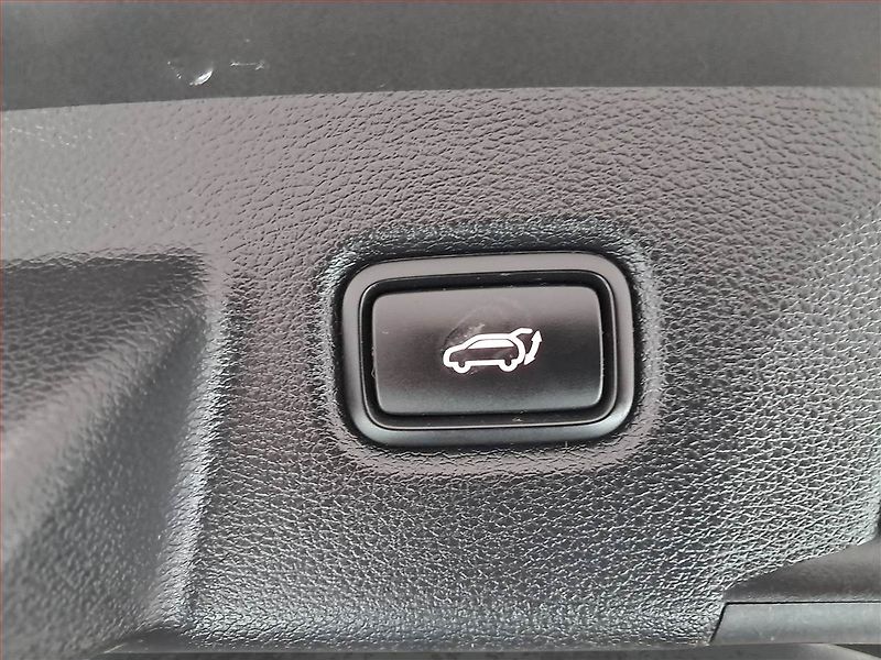 Kia XCeed (2019) 1.4 T-GDI, Serv.kniha, Kůže - fotka 21 z 21