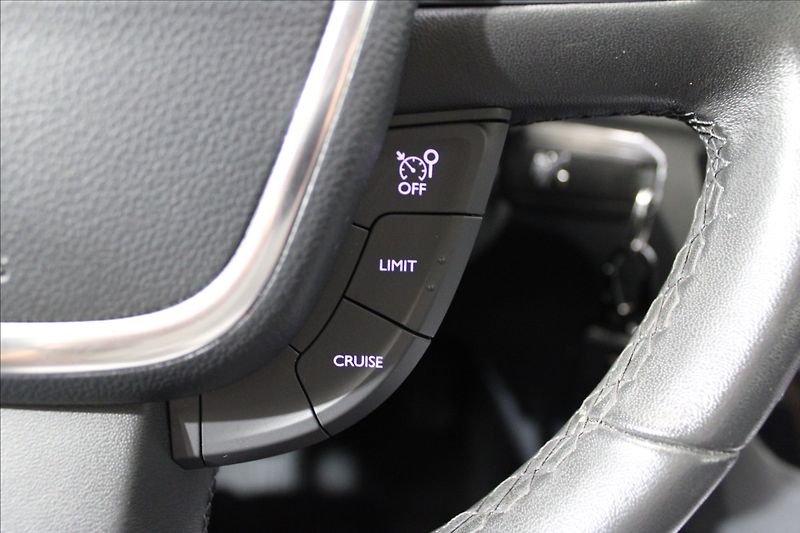 Peugeot 508 1,6 16V CZ původ, nízký nájezd - fotka 19 z 31