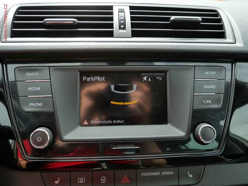 Škoda Fabia (2015) 1.4 TDi, ČR, Style - fotka 22 z 23