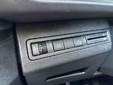 Peugeot 3008 (2023) AllurePack 1.2 PureTech 130K M - náhled 15