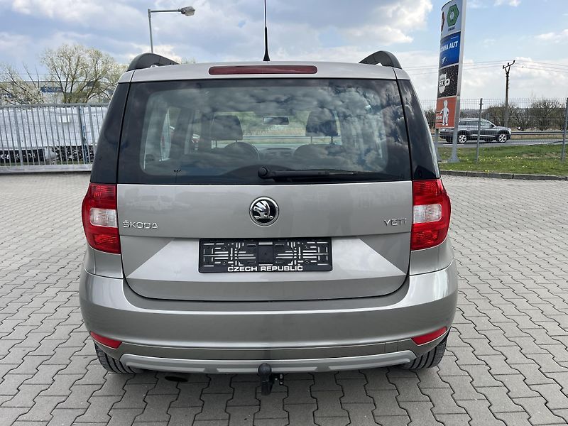 Škoda Yeti (2016) 1.2 TSI-81kW - fotka 6 z 14