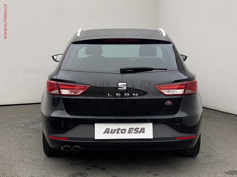 Seat Leon (2014) 1.8TSi, FR, DSG - fotka 5 z 17