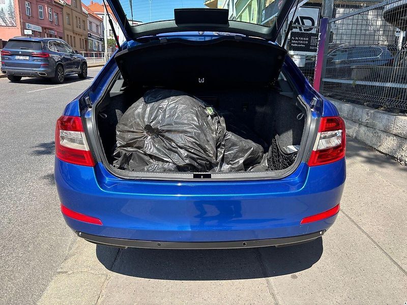 Škoda Octavia 1.6TDI/2015/ELEGANCE,ČR,MANUÁL - fotka 6 z 52