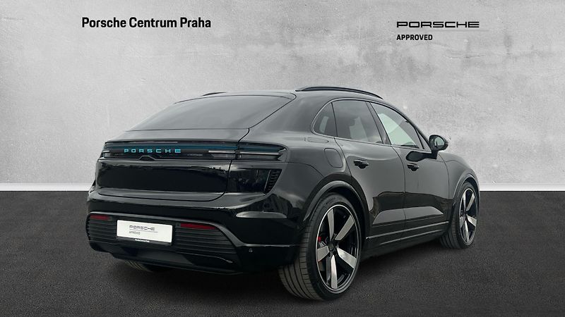 Porsche Macan (2025) Turbo - fotka 6 z 30