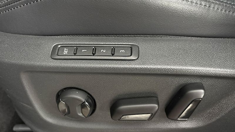 Škoda Kodiaq 2.0 TDI DSG 4x4 L&K - fotka 22 z 36