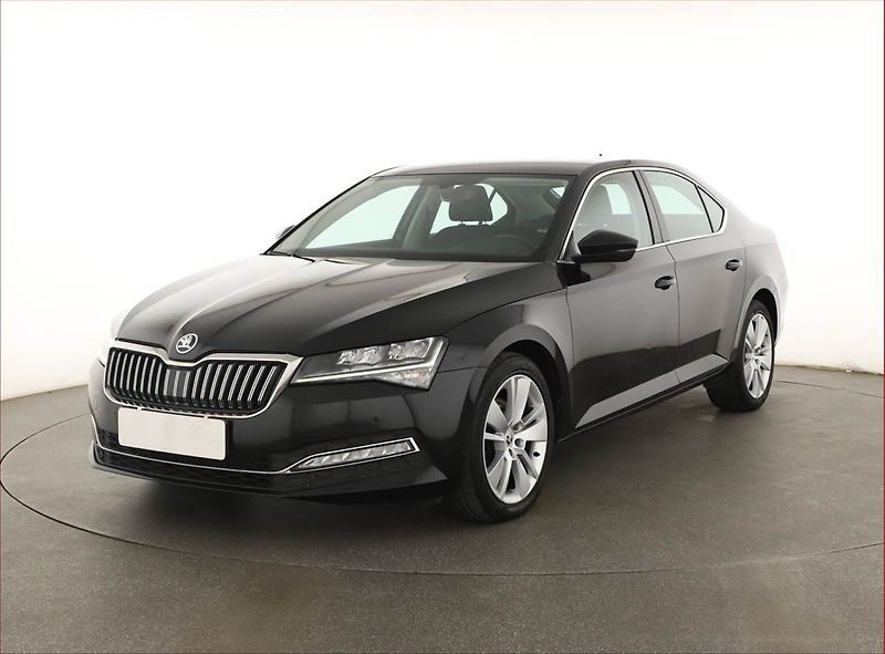 Škoda Superb (2020) Style 2.0 TDI, Automat, ČR - fotka 2 z 19