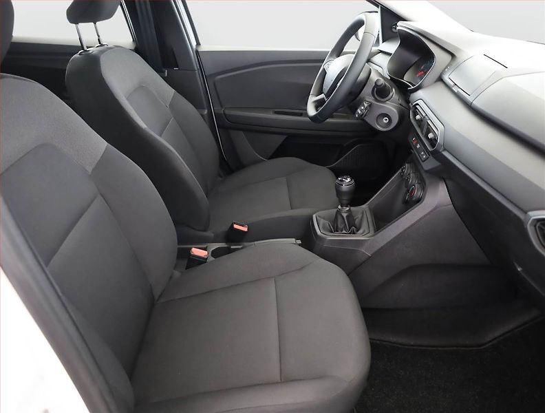 Dacia Jogger (2024) 1.0 TCe, LPG, 7 míst, ČR,1.maj - fotka 7 z 15