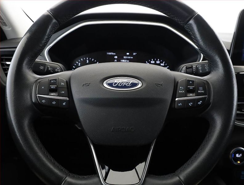 Ford Kuga (2020) Titanium 1.5 EcoBlue - fotka 8 z 18