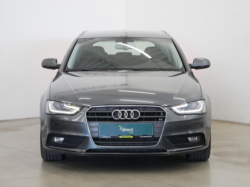Audi A4 - fotka 4 z 26