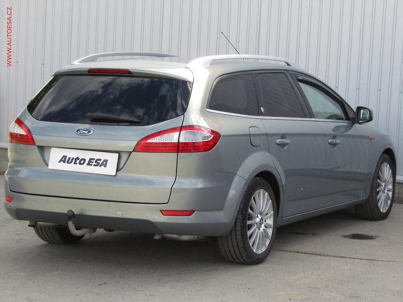 Ford Mondeo (2008) 2.5 T, ČR, Ghia, kůže, navi - fotka 4 z 17