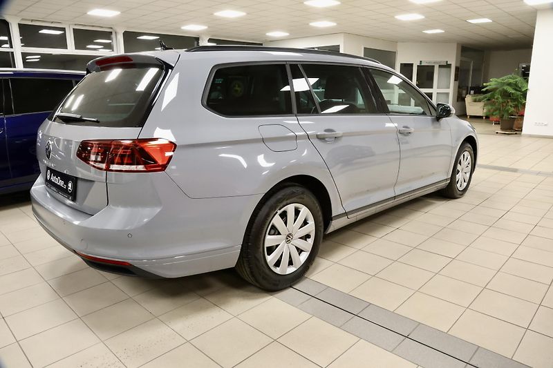 Volkswagen Passat (2024) 2.0TDI DSG Nez.Topení 48000KM - fotka 9 z 25