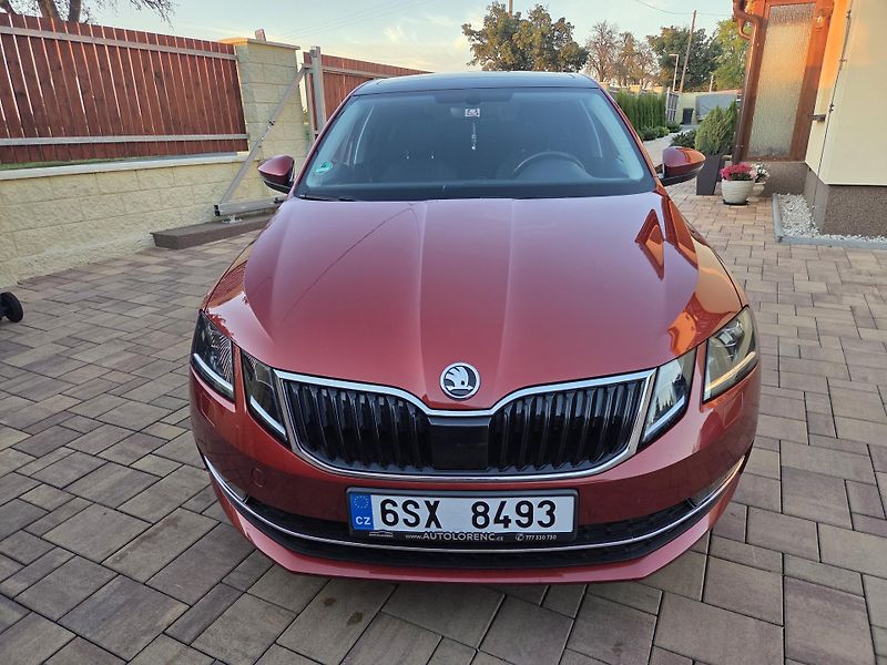 Škoda Octavia 1.6TDI 85kw nové v ČR. - fotka 6 z 43
