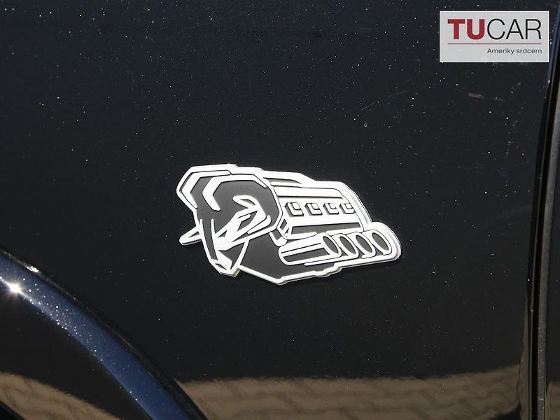 RAM 1500 (2026) Limited 5.7 V8 2026 RED - fotka 13 z 45